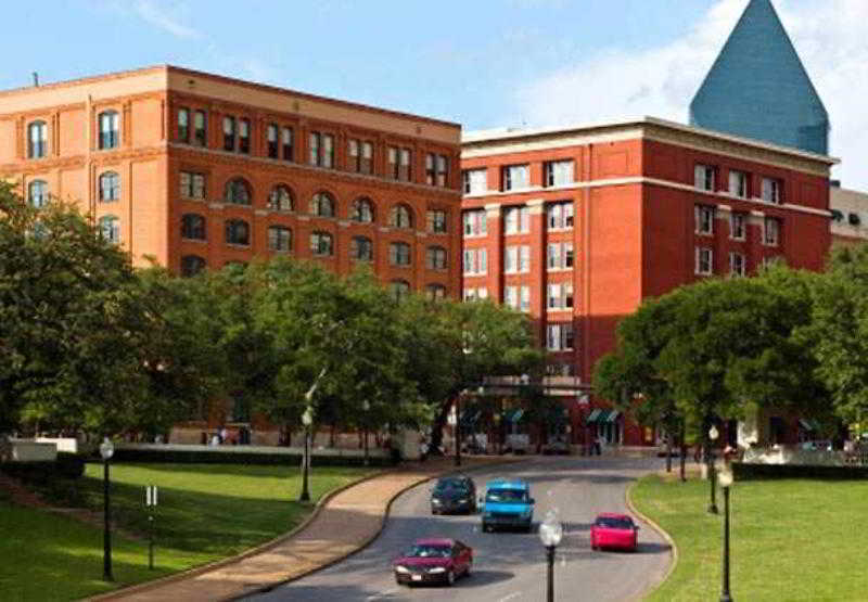 Courtyard Dallas Addison Midway Exterior foto