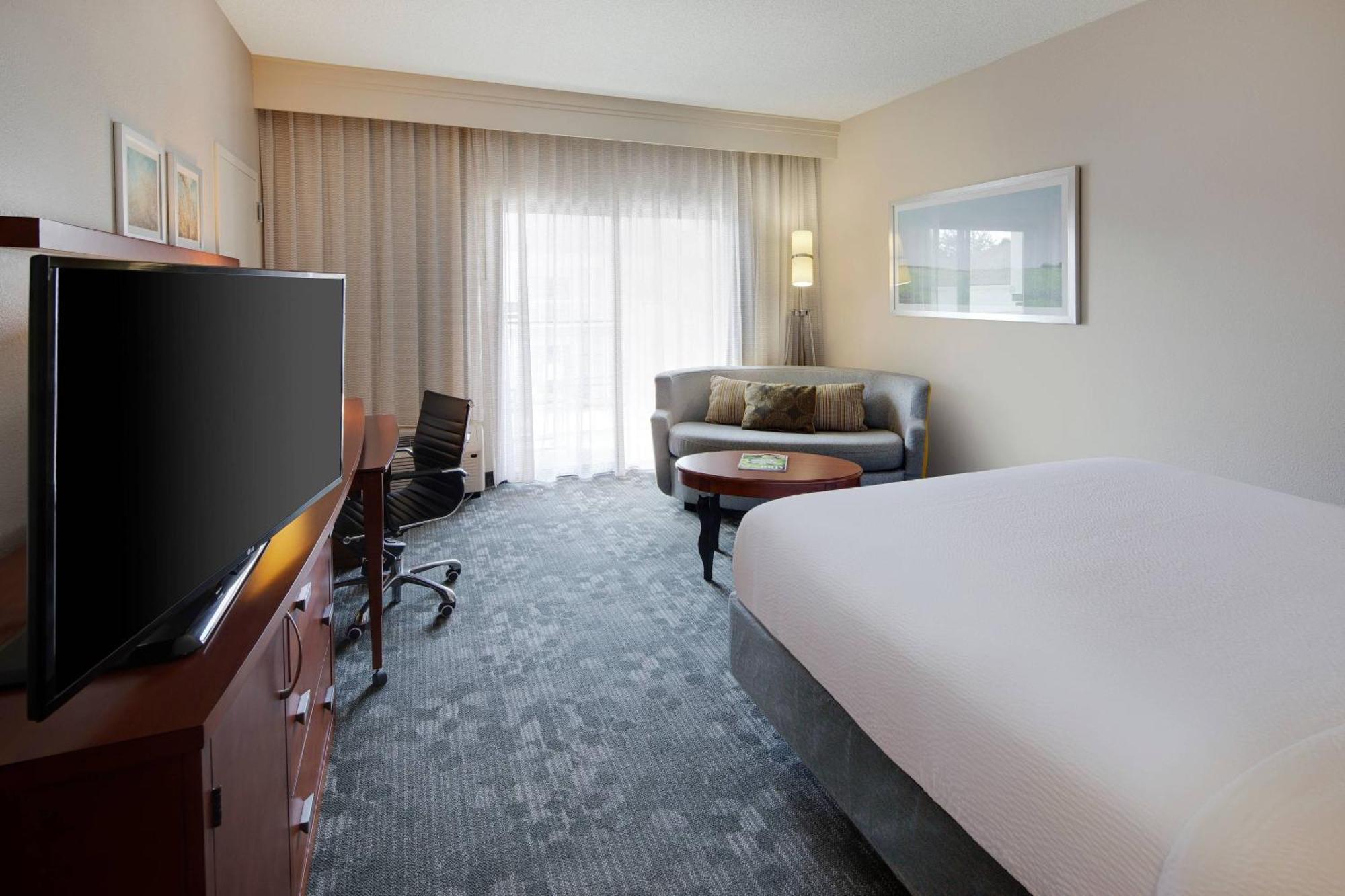Courtyard Dallas Addison Midway Exterior foto